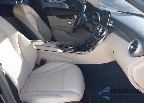 2018 Mercedes-Benz C 300 4Matic from USA, damaged, VIN 55SWF4KB0JU236387